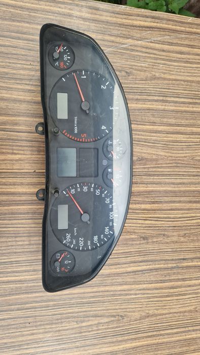 Licznik audi a6 c5 2.5 tdi