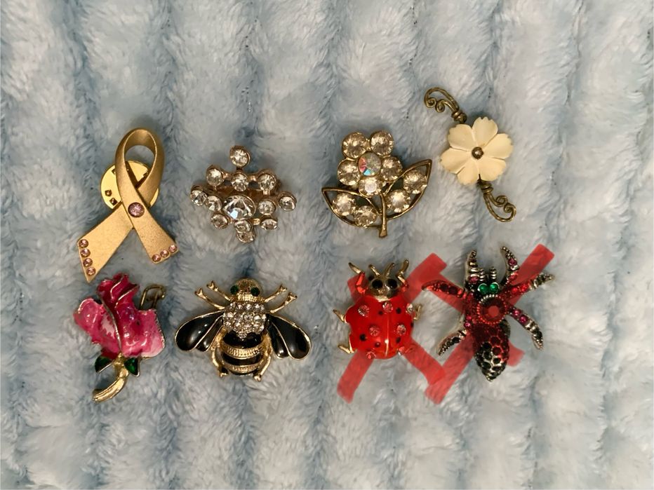 Броши значки прикраси
