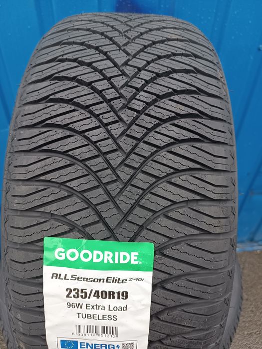 Goodride 235/40 R19 96W XL Z-401