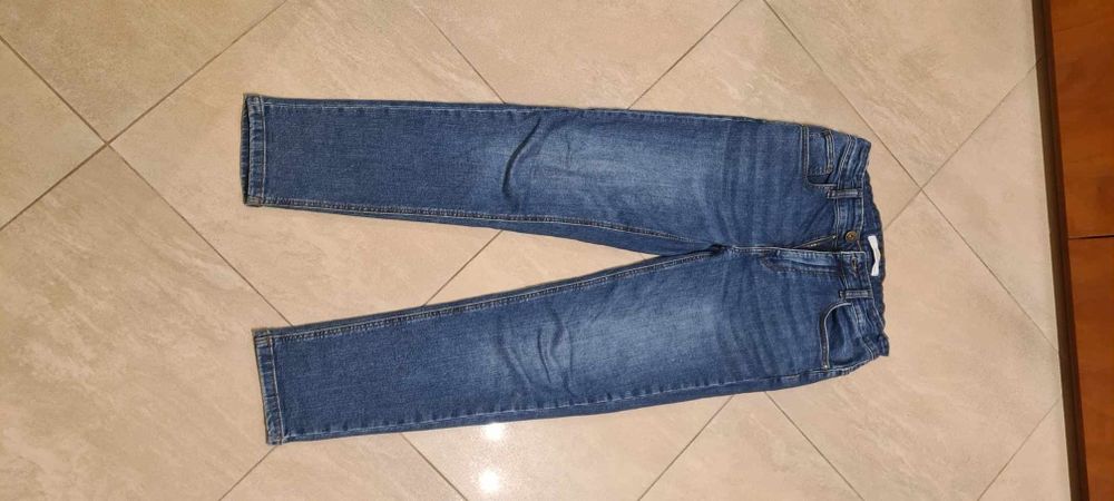 Spodnie jeans Reserved rozmiar 152