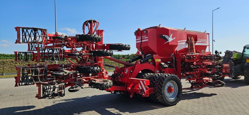 Siewnik Czajkowski ST300 z przystawką do wysiewu zbóż i rzepaku PS300