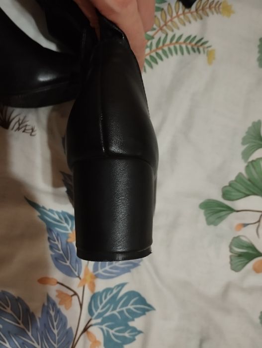 Осінні ботінки,сапоги,ботфорди р.38