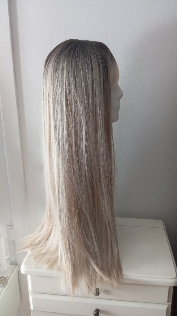 Peruka włosy syntetyczne długie
