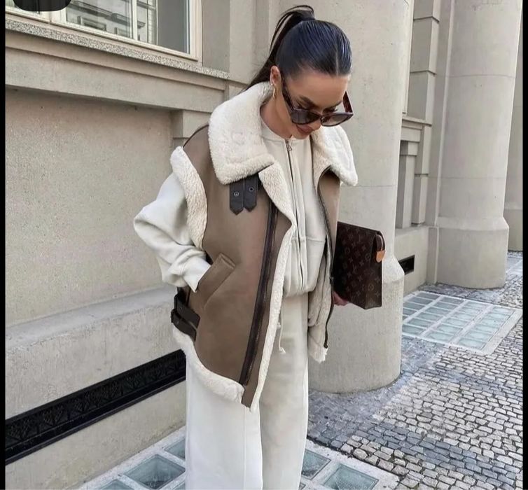 Жилетка ,безрукавка zara