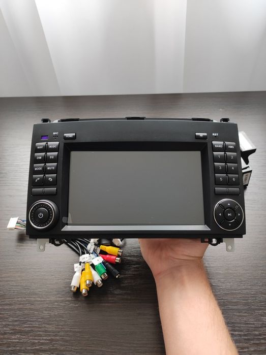 Автомагнітола штатна vito sprinter w906 w639 w169 w245 w209