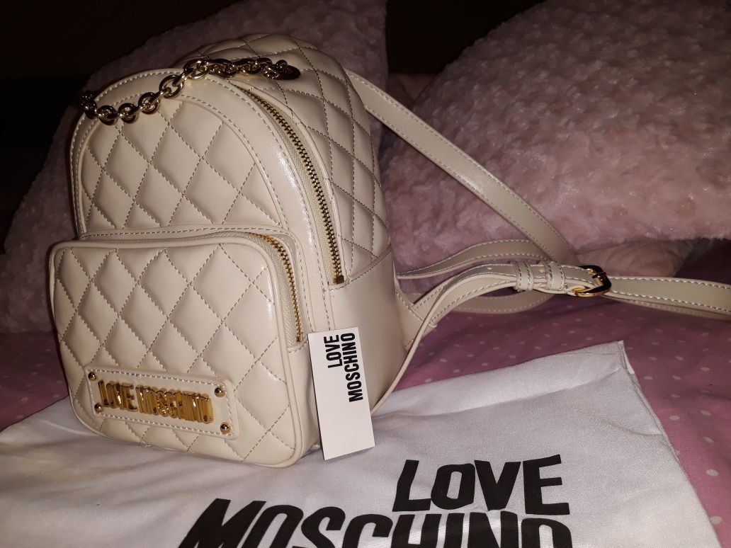 Mochila Love Moschino