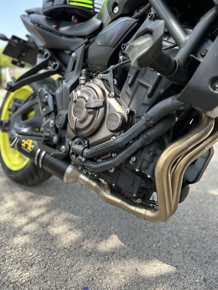 Yamaha MT-07 35kw deslimitada