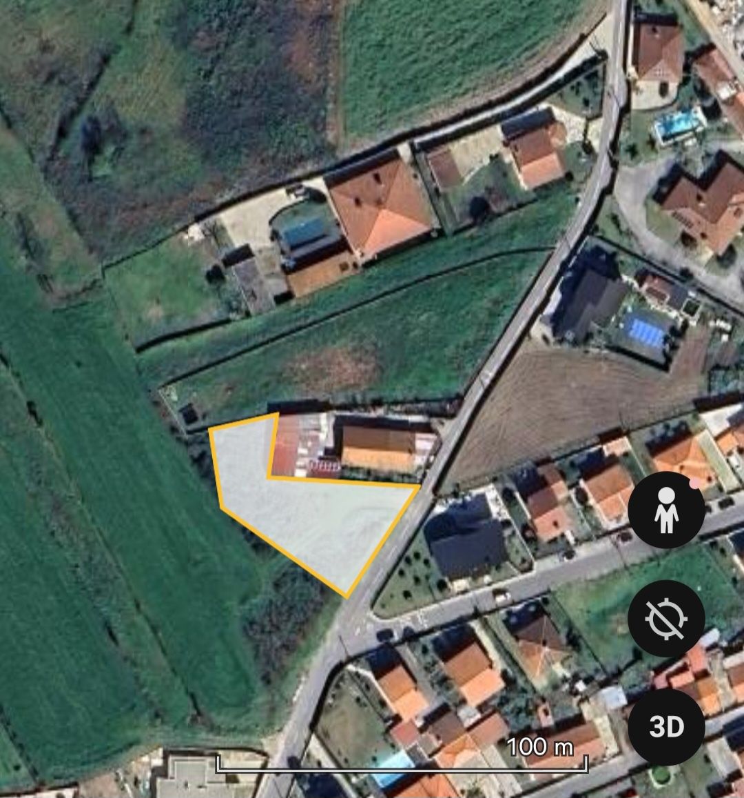 2 Lotes de terreno 1158 m2 e 1390 m2