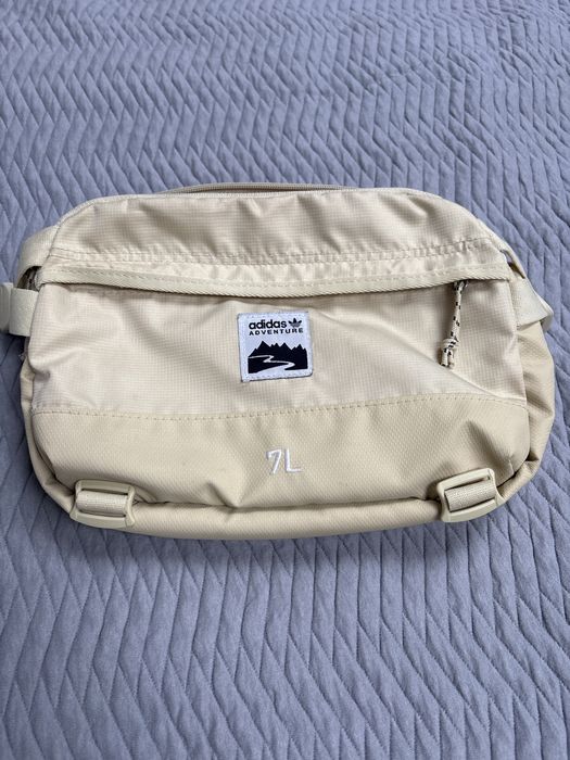 Nerka Adidas Adventure 7l L