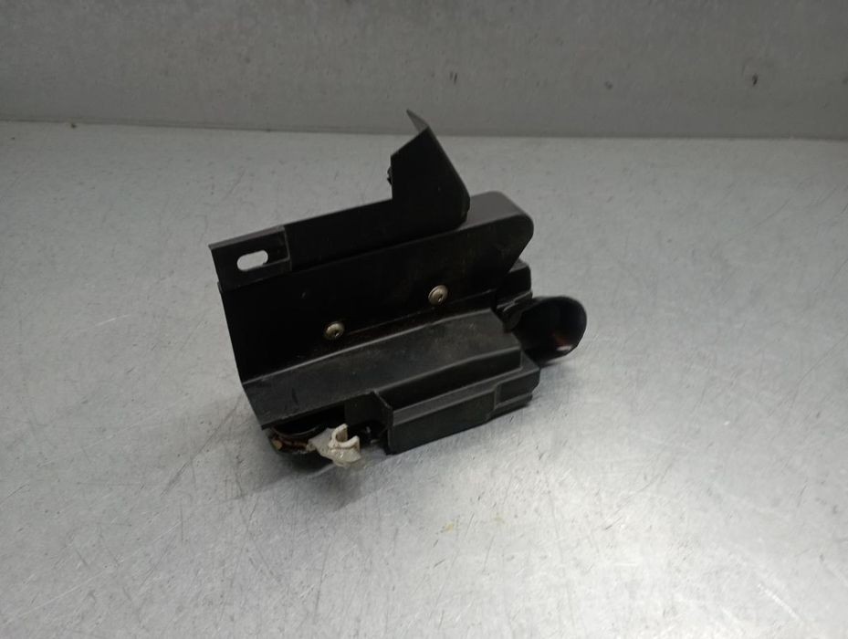 Fechadura / fecho porta frente esquerdo DACIA Sandero III