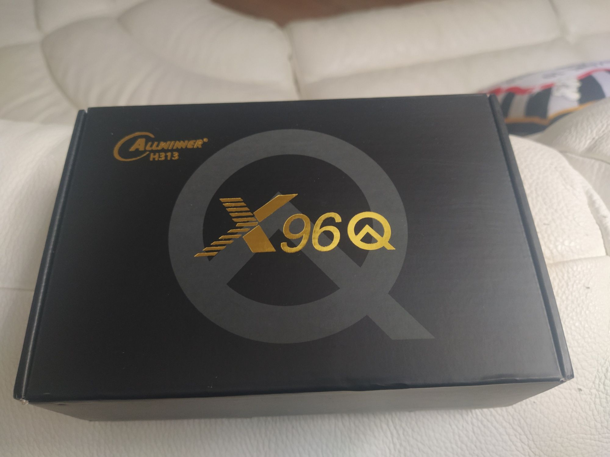 Box Android Q96 2GB RAM Nova