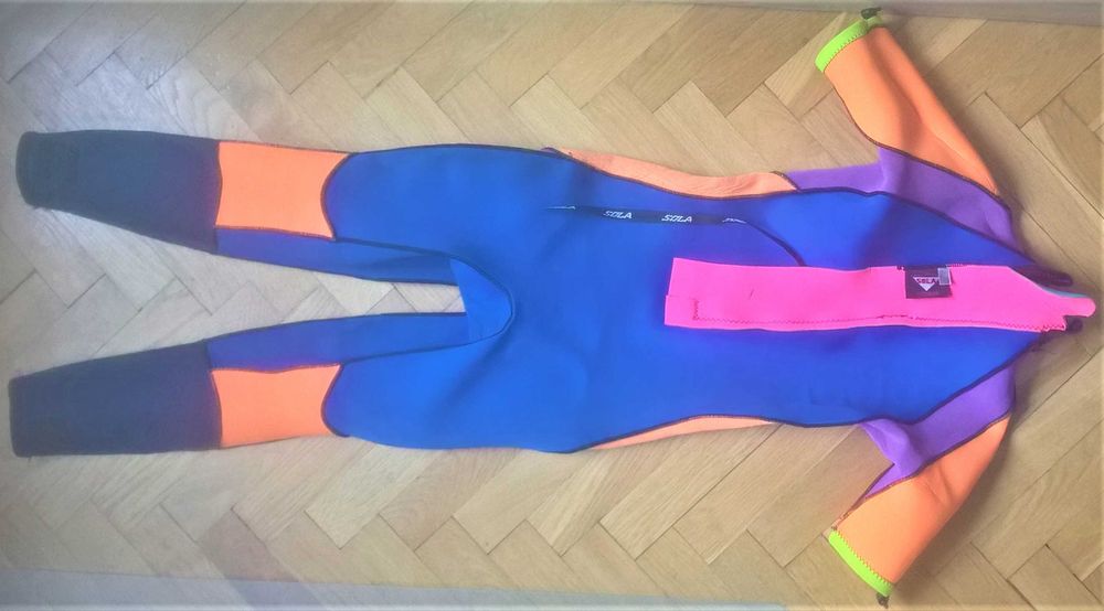 Pianka do sportów wodnych SOLA 3mm 160-165cm wzrostu