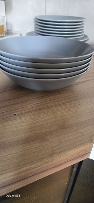 Talerze szare Ikea
