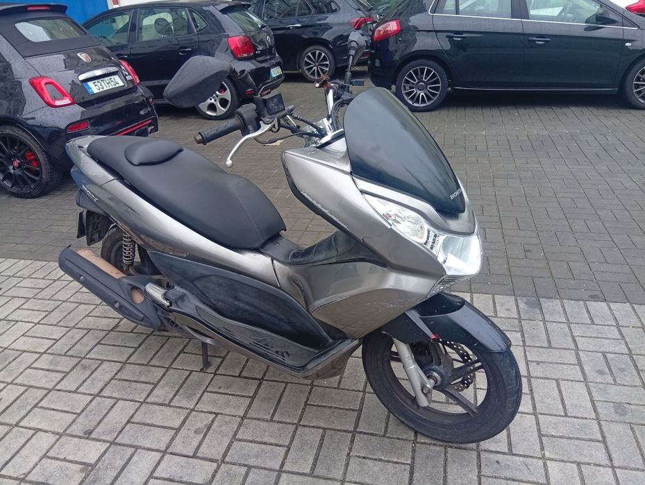 PCX ano 2011 gasolina