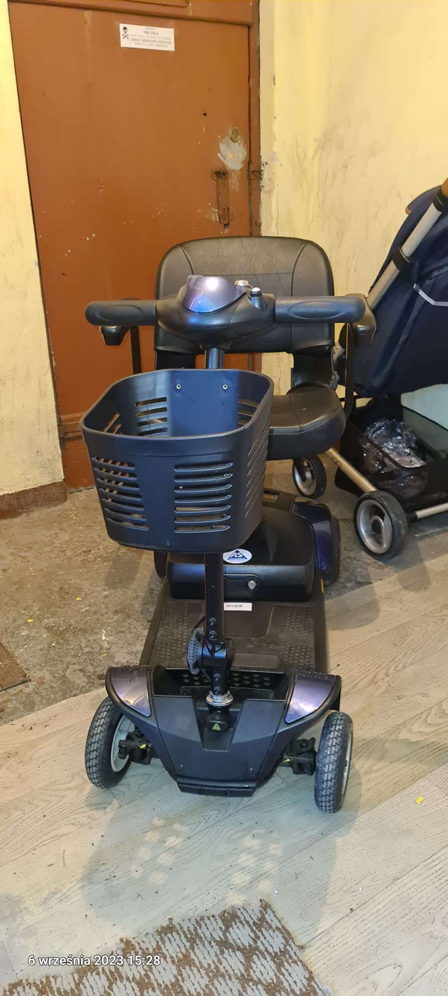 Elektryczny wózek inwalidzki