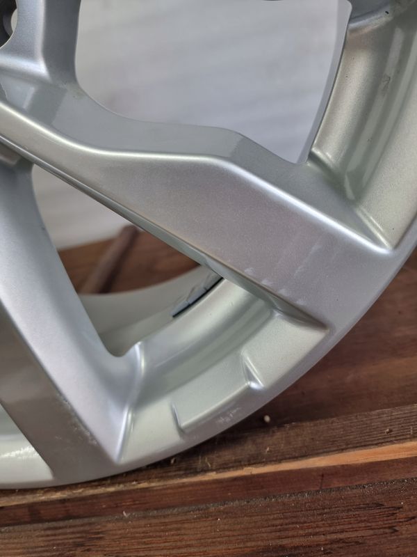 Felga Aluminiowa 17 Cali Wi Renault Megane Talisman 7x17 Et 43
