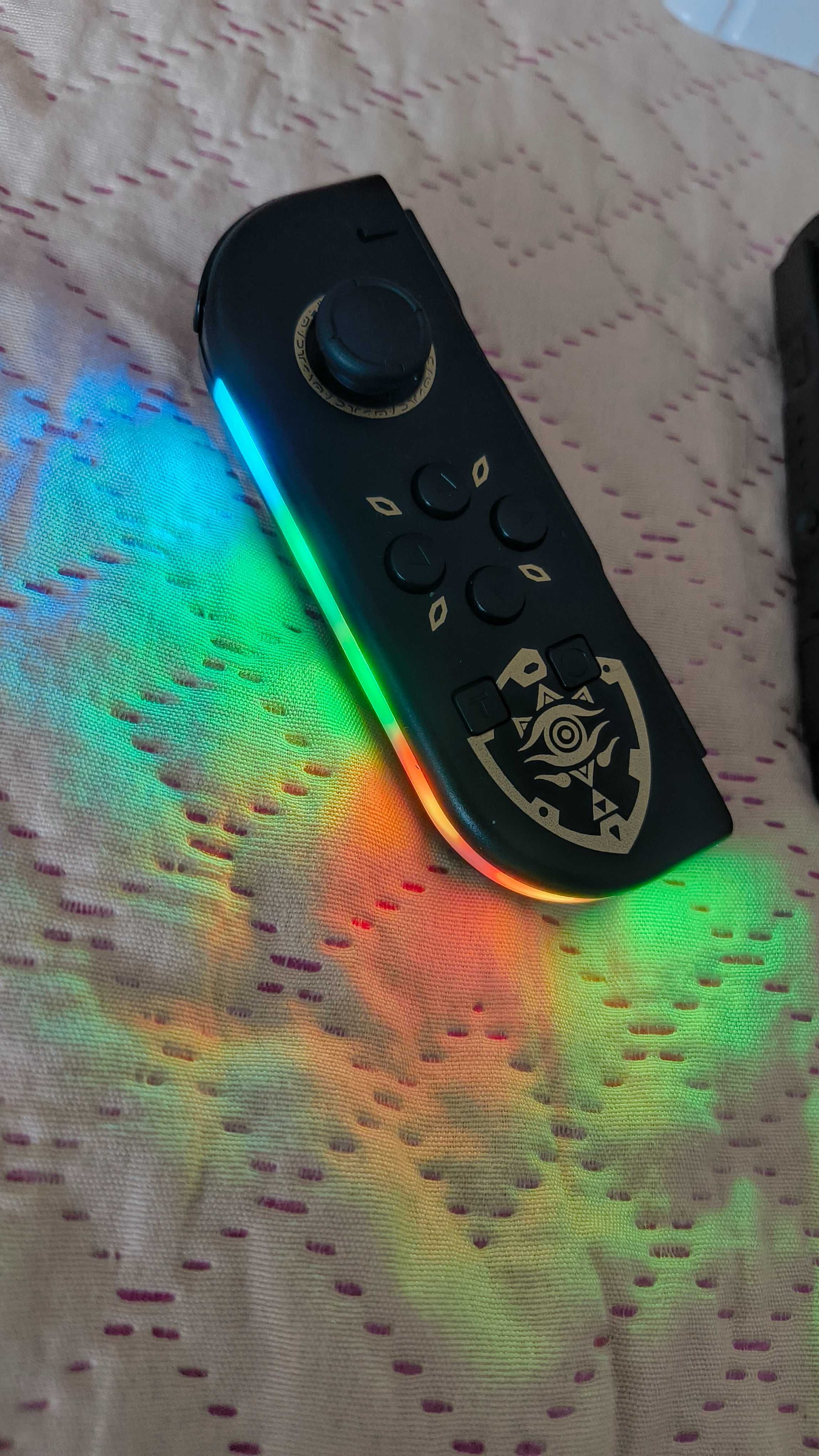 JoyCons Nintendo Switch 1 estilo Legend of Zelda (c. luzes RGB)
