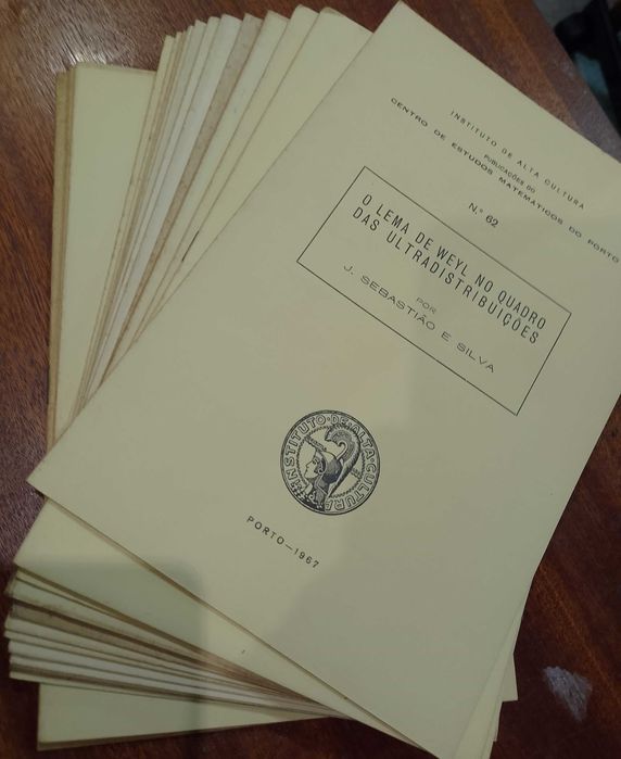 Centro de Estudos Matemáticos do Porto 1959/69 - 14 unidades