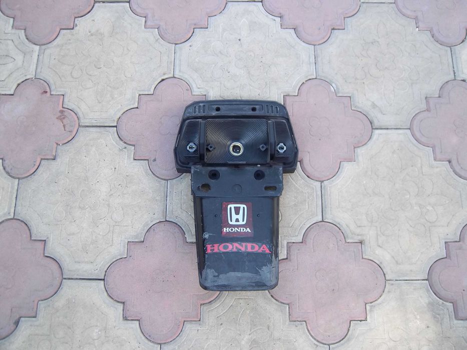 Заднее крыло скутера Honda Eve Pax