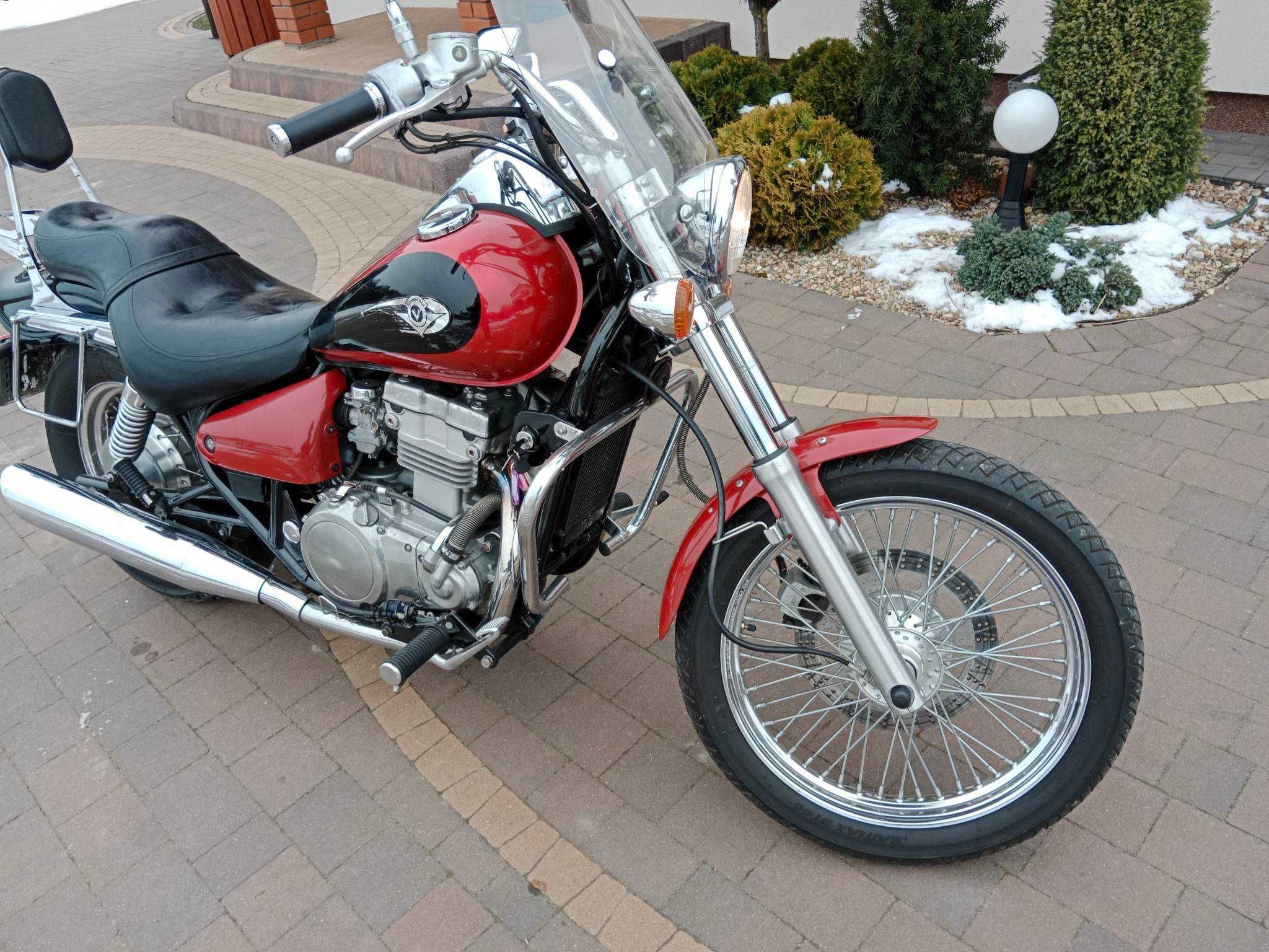 Kawasaki Vulcan 500 chopper