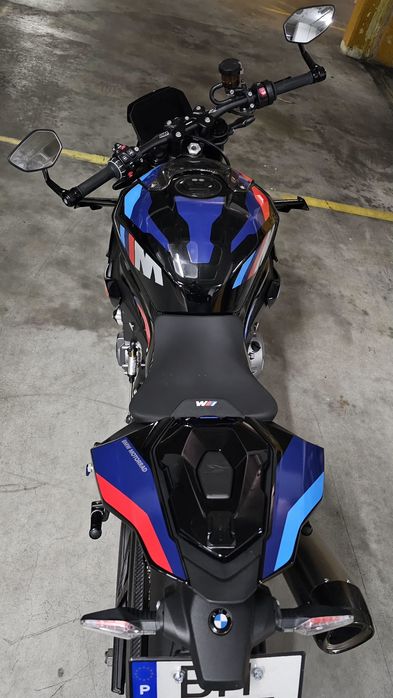 BMW M1000R Carbon Competition