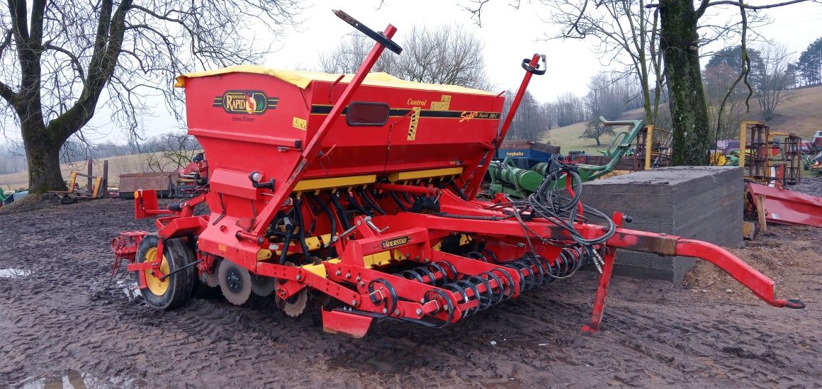 Vaderstad Rapid 300C Siewnik Talerzowy Zboże + Nawozy