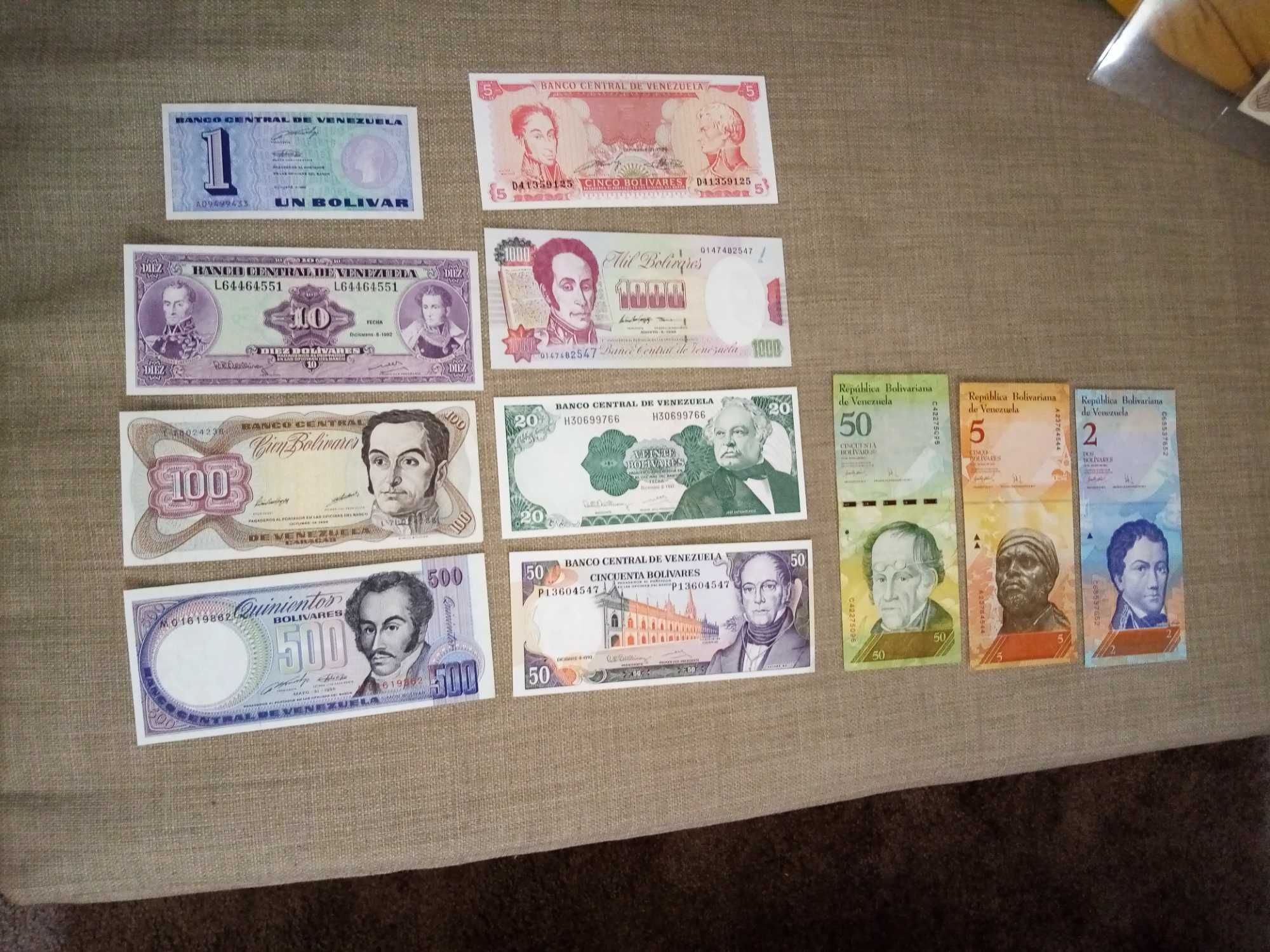 VENEZUELA,11 Notas 10 N/Circuladas 1 MBC a de 50 BOLIVARES.