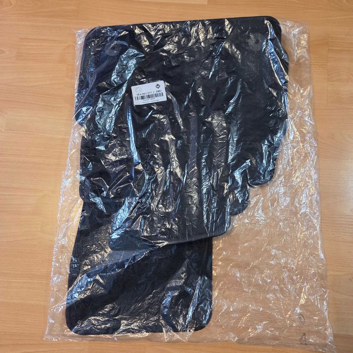 Oryginalne Dywaniki Welurowe Skoda Octavia IV