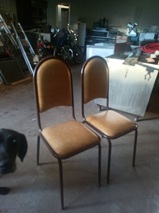 Mesas e cadeiras de restaurante