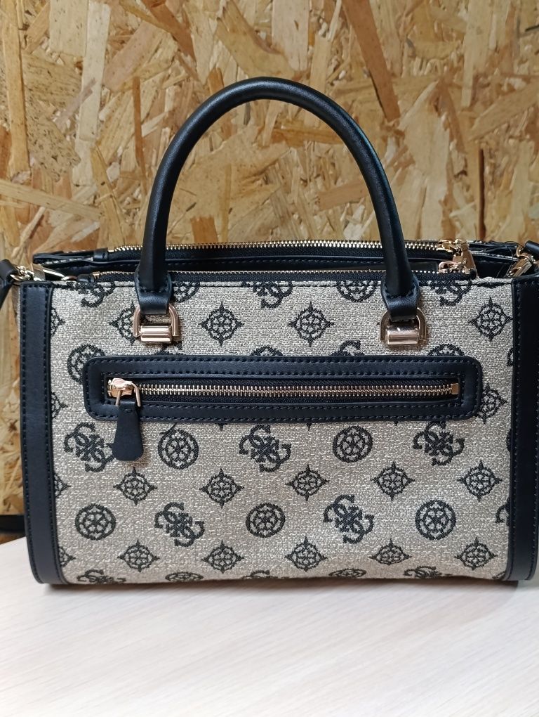 Guess сумка нова