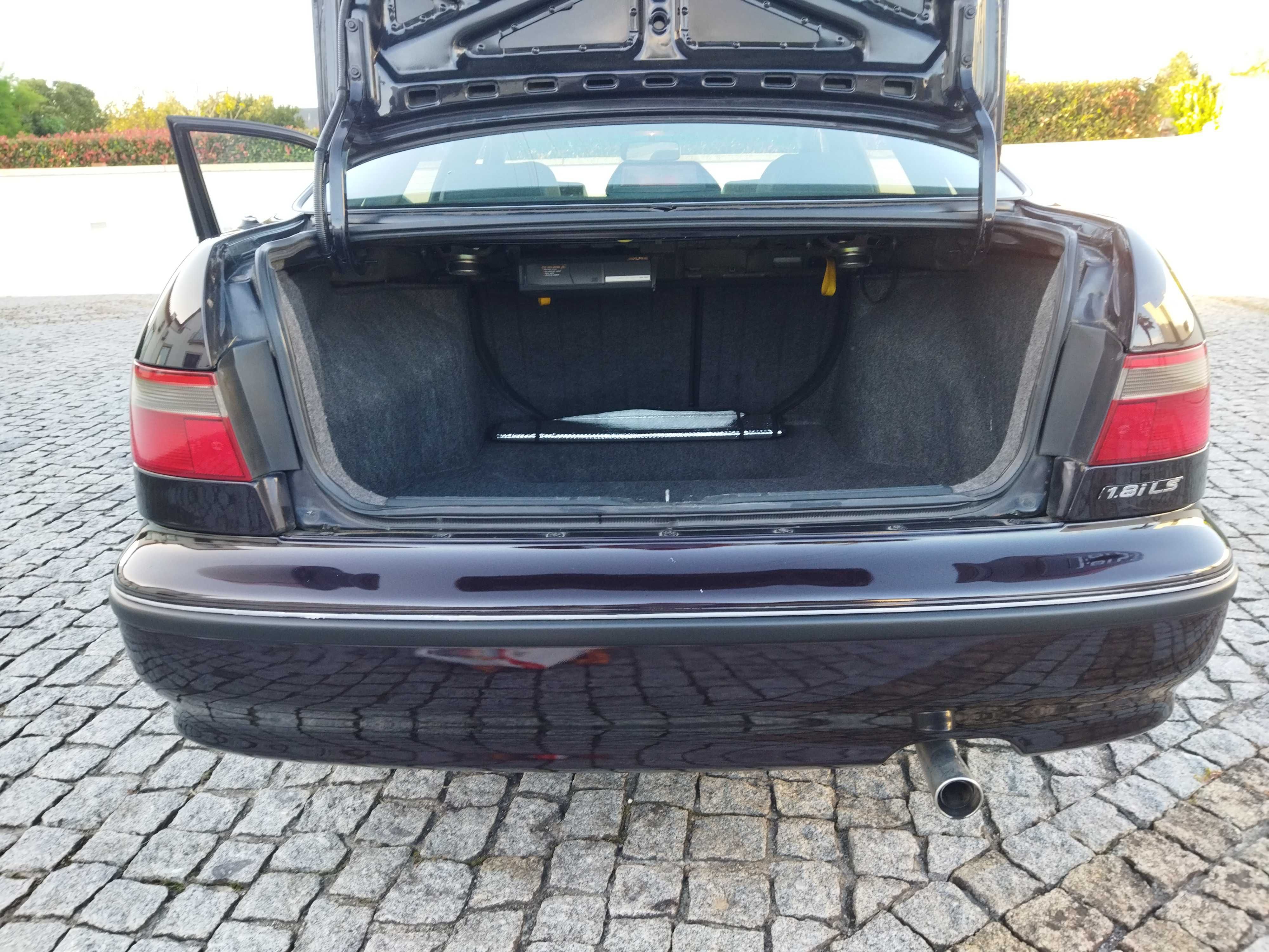 Honda Accord 1.8 LS Nacional