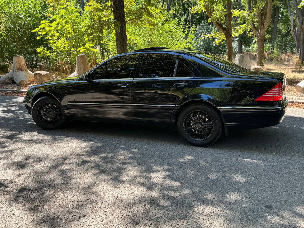 Продам Mercedes W220 S500