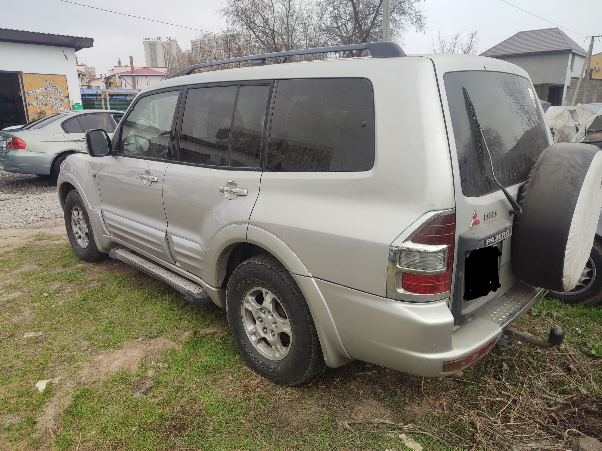 Mitsubishi pajero wagon3 2000гб автомат 3.2дизель