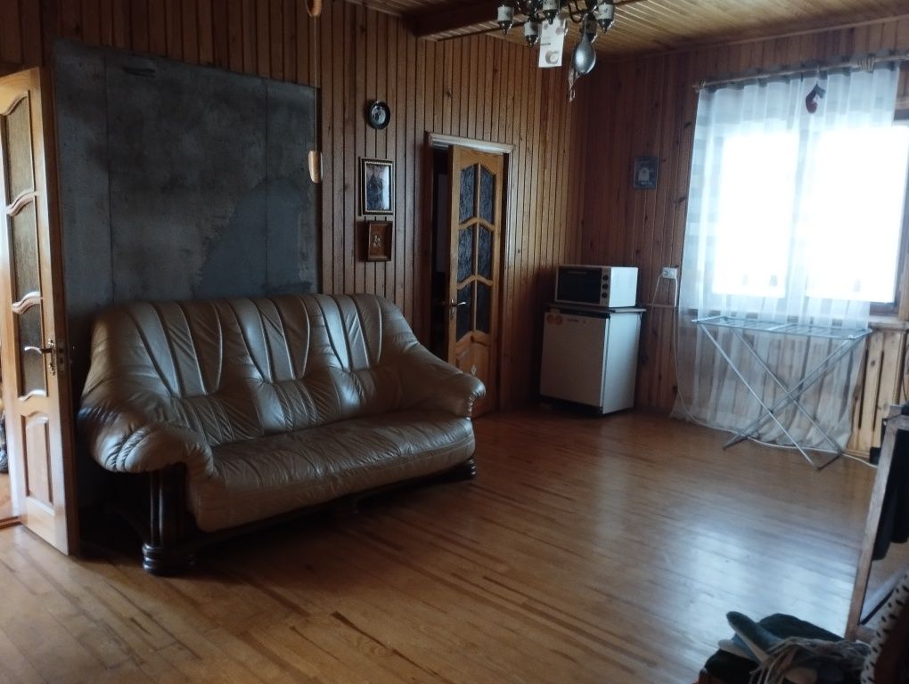 Будинок з ремонтом 125квадратів