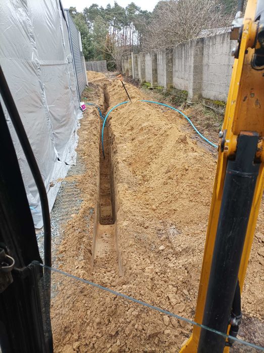 roboty ziemne minikoparka wywrotka koparko-ład