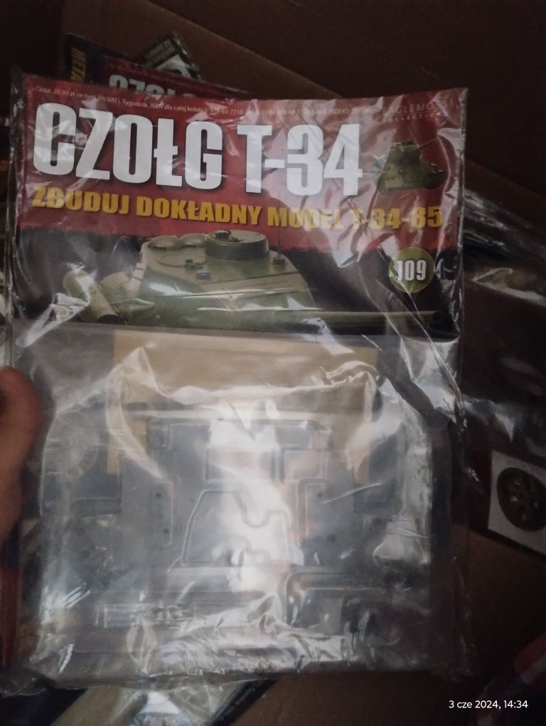 Sprzedam czołg do złożenia  wszystkie części nie odpakowane