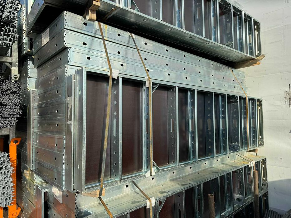 Płyta Bauframe 240x300 szalunki profil oynkowany stalowy 60kN