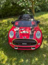 Samochód elektryczny dla dzieci MINI