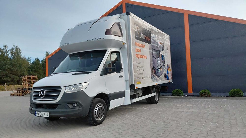 Mercedes Sprinter 3.0  kontener duży meblowy 519