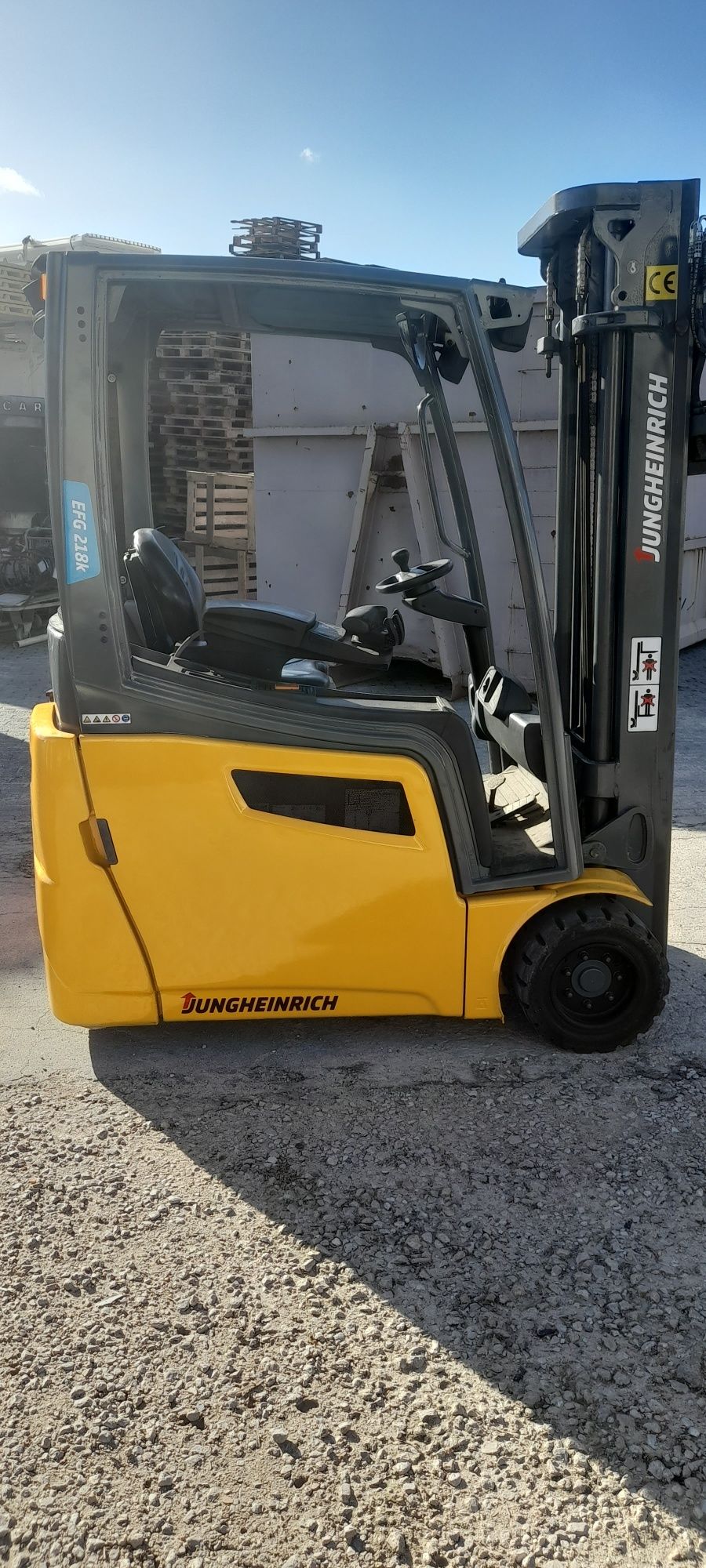 Empilhador de 2018 eletrico jungheinrich 1800kg