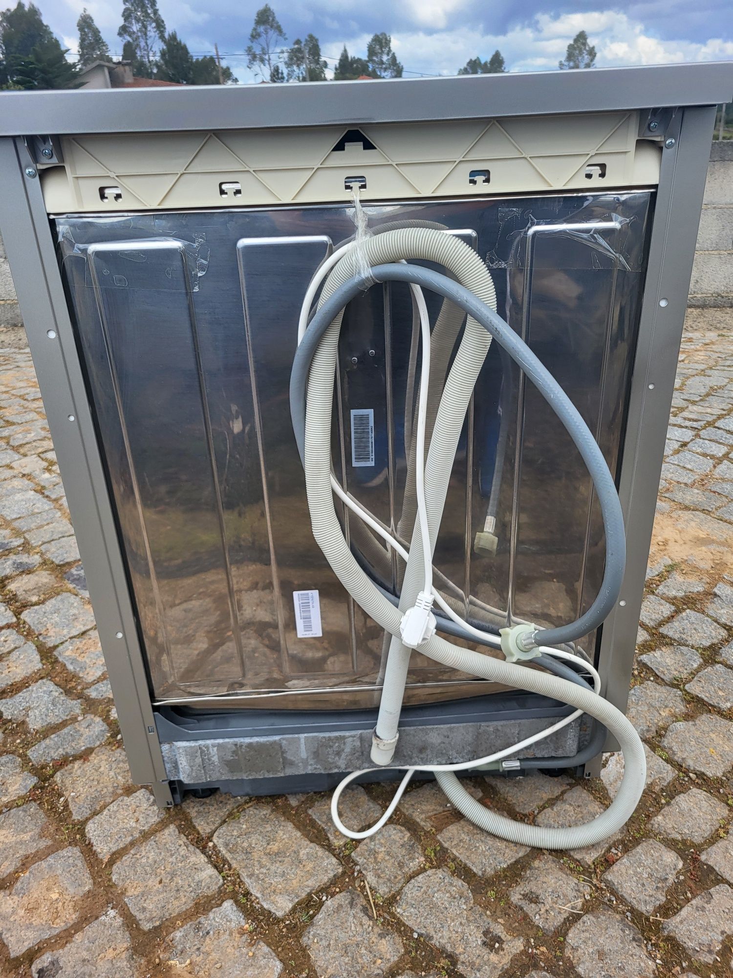 Máquina de lavar loiça em INOX SEMI-NOVA com entrega e garantia