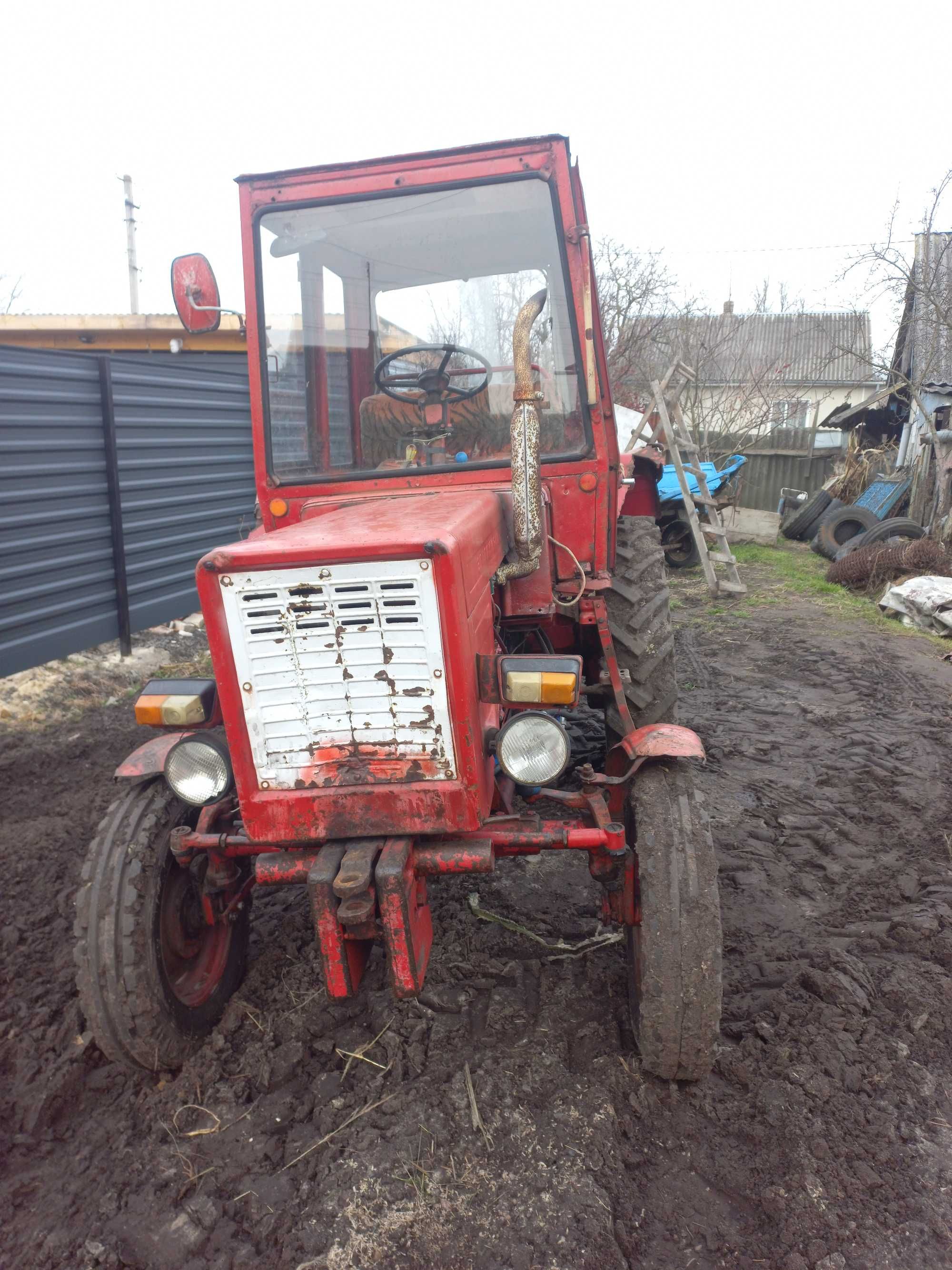 Продам т-25 плуг культиватор з доками 3400