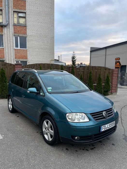 volkswagen Touran