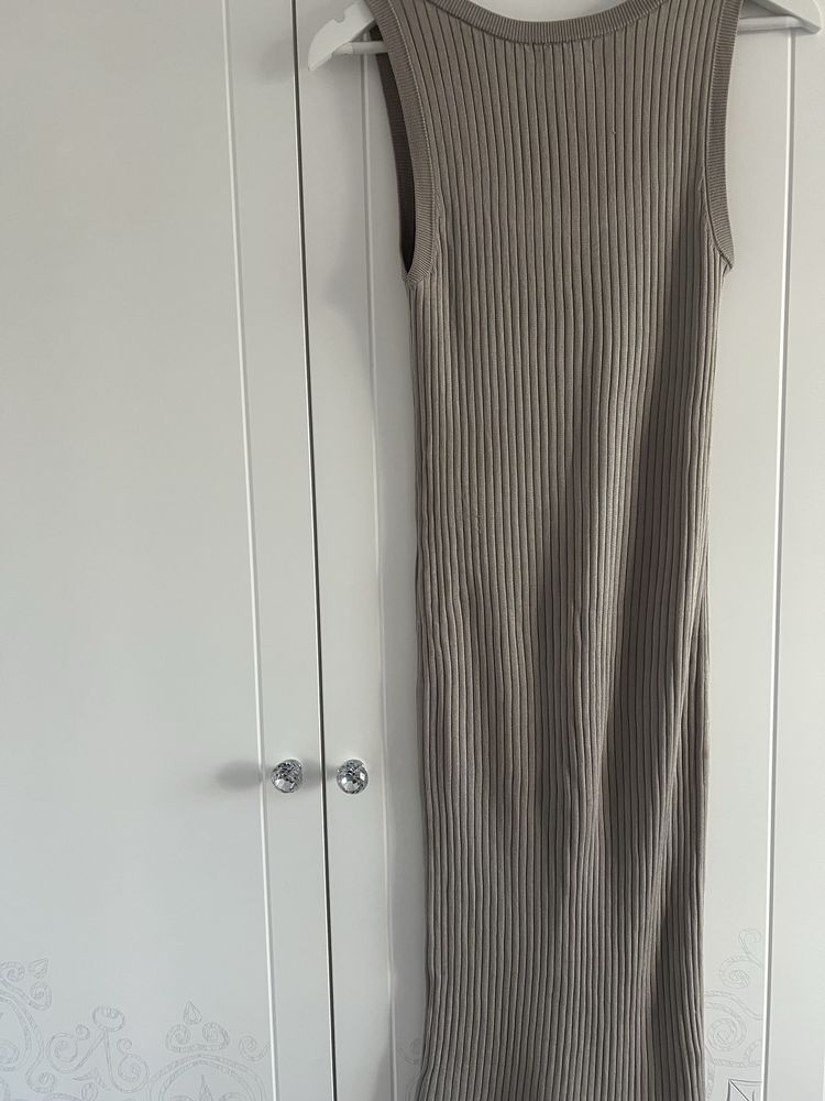 Sukienka H&M r.S