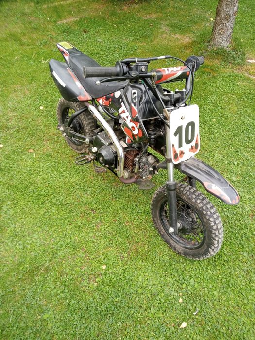 cross   zip 110 .