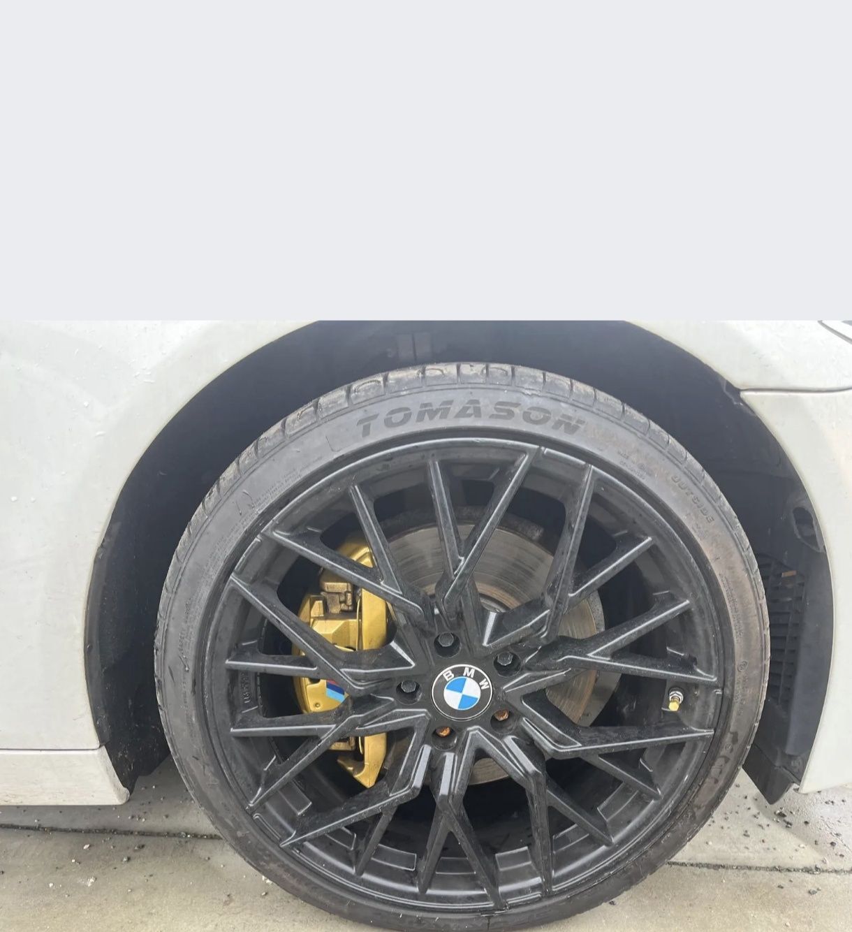 BMW F10 LCI polift m pakiet a300 alpinweiss maska zderzak drzwi klapa