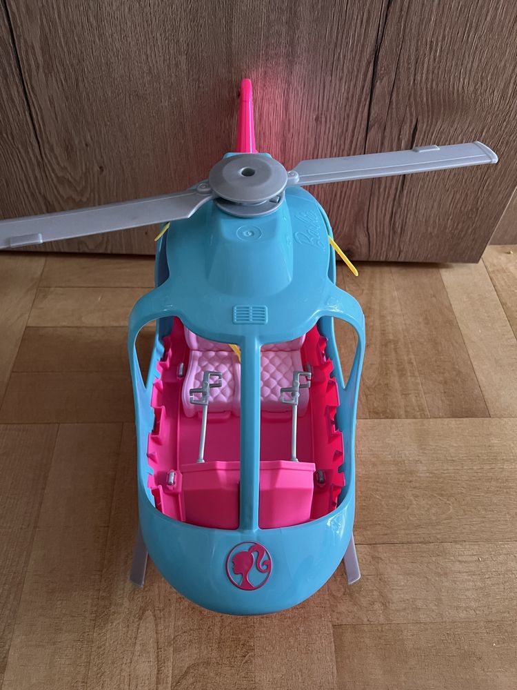 Barbie helikopter