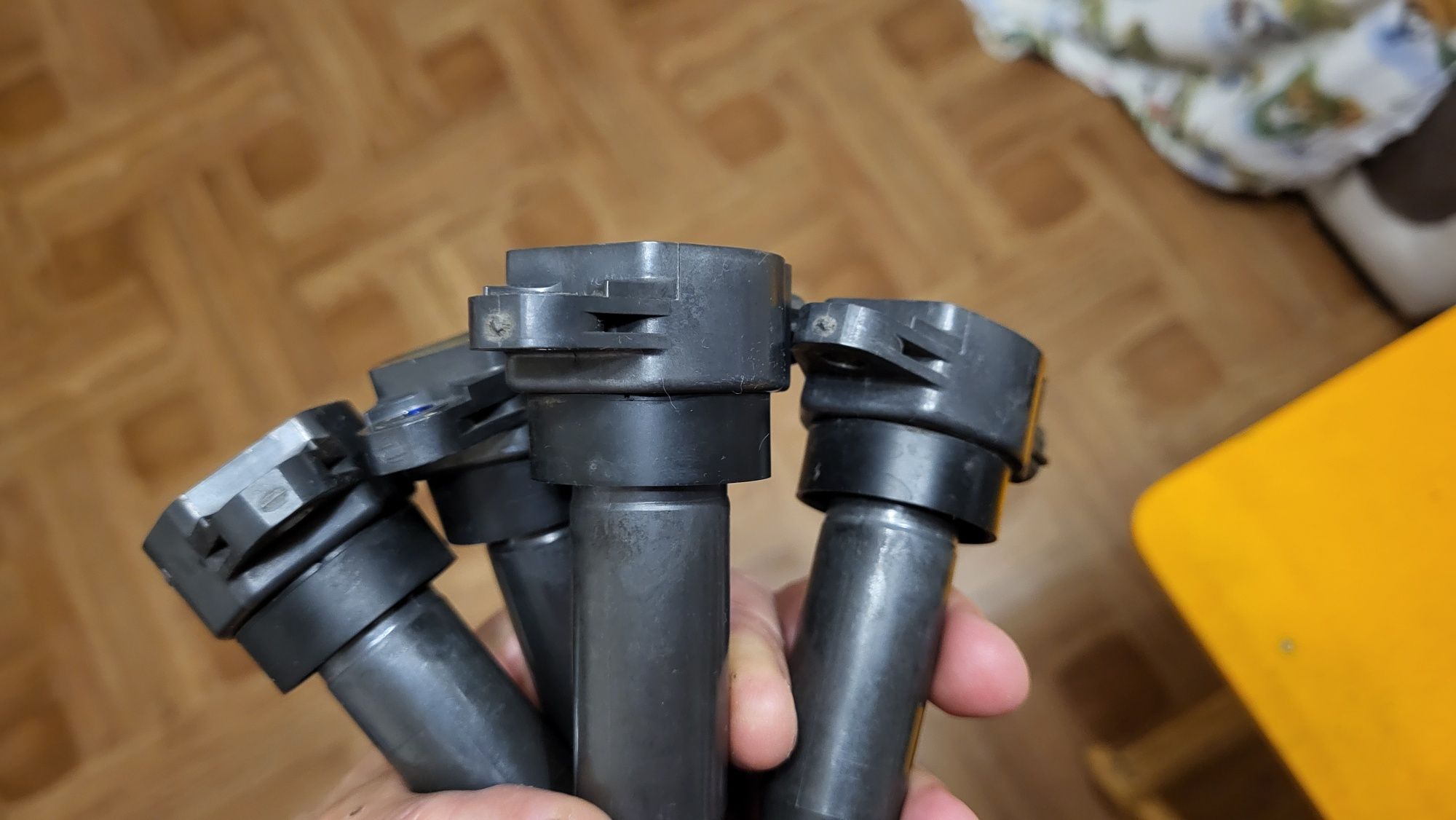 Катушка Mitsubishi Colt VI 2004-2012  MN195616/ Smart Forfour 2004