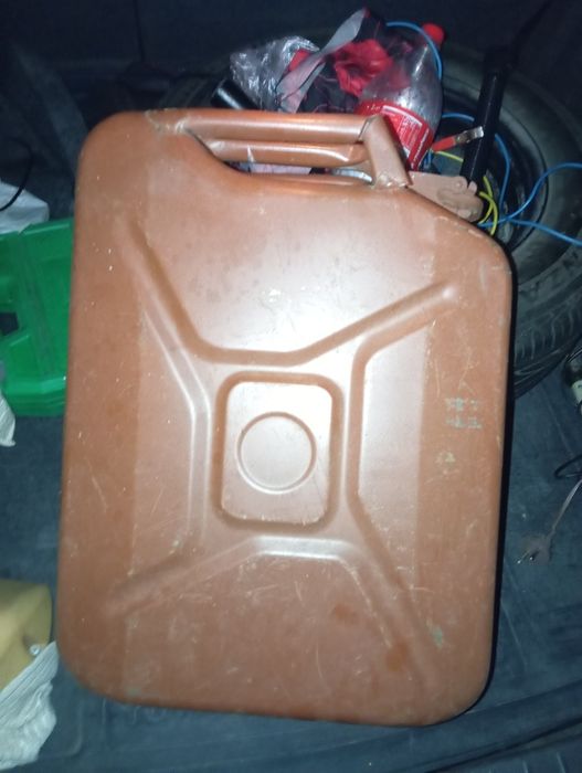 Канистра 20 литров