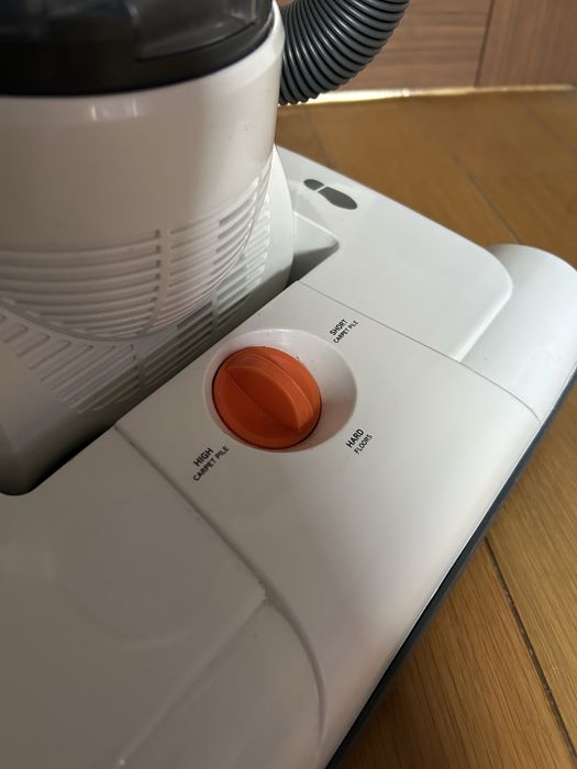 Odkurzacz pionowy VAX U88-W1-B 1600W